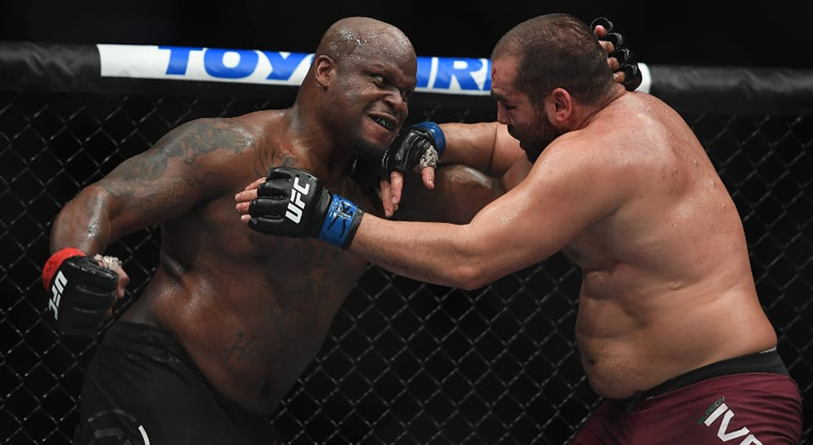 Boxer trả giá đắt vì dám thách thức “Quái thú đen UFC” Derrick Lewis