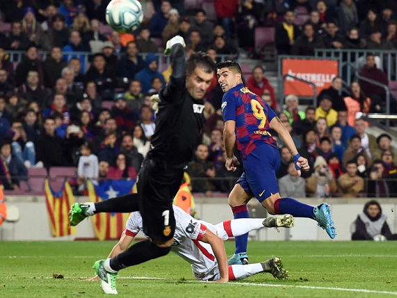 Suarez nghỉ thi đấu sẽ khiến Barca mất bao nhiêu bàn thắng?