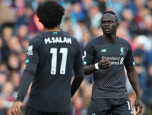 Klopp tiết lộ cách giải quyết cuộc xung đột giữa Mane và Salah tại Liverpool