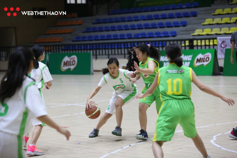Nữ THCS VinSchool lần đầu Vô địch bóng rổ HKPĐ Hà Nội
