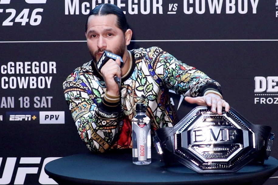 Conor McGregor chế giễu cách Jorge Masvidal gây sự chú ý tại UFC 246