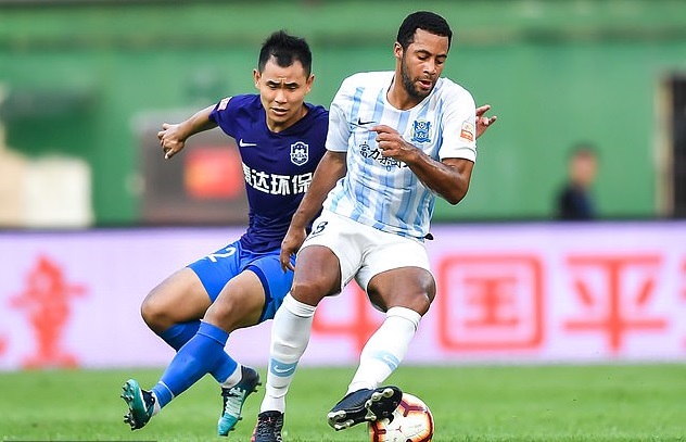 Tin bóng đá 30/1: Giải Super League Trung Quốc phải hoãn do dịch bệnh