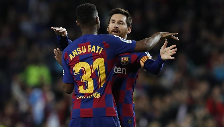 Messi gây kinh ngạc với đường kiến tạo giữa vòng vây 10 cầu thủ