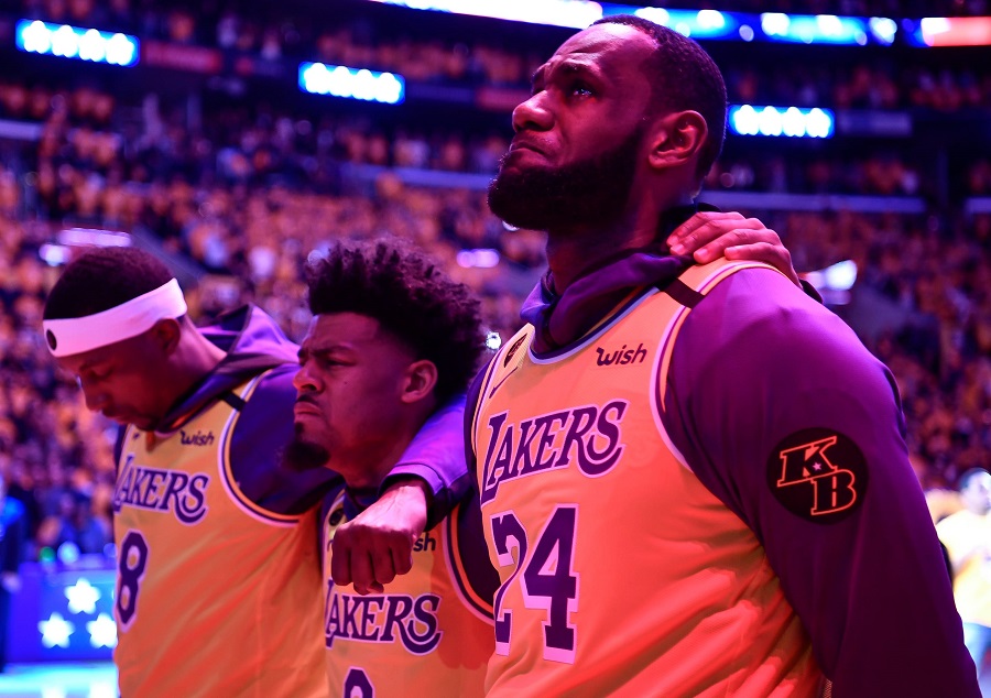 Nghẹn ngào thấu hiểu lý do Lakers không tham gia thị trường chuyển nhượng