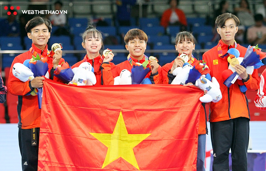 “Ngọc nữ taekwondo” 4 lần giành HCV SEA Games “chạy kết nối” với các cô gái trong cộng đồng AR Saigon