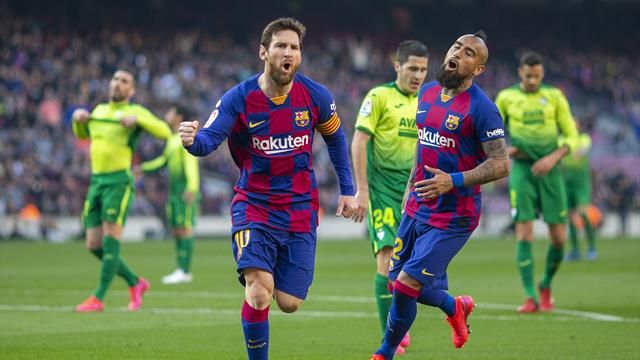 Messi lập cột mốc ghi bàn kỳ vĩ cùng Barca và đội tuyển Argentina