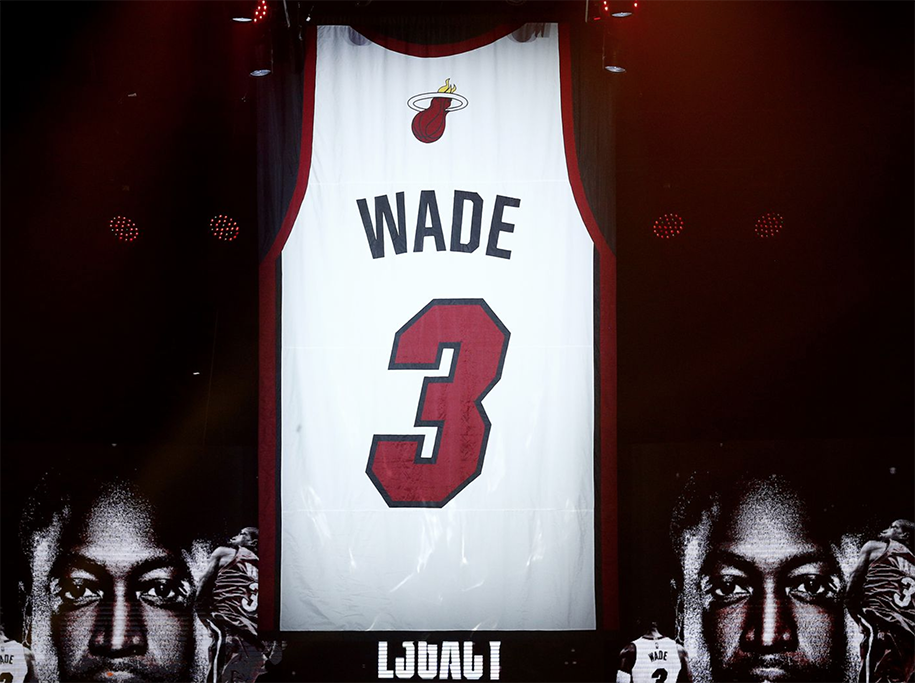 Miami Heat chính thức treo áo Dwyane Wade, bảo toàn di sản bất diệt của The Flash