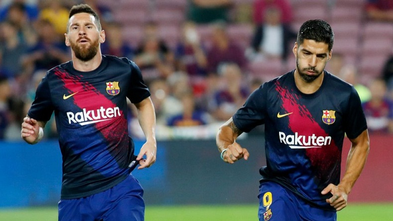Messi được Barca trang bị 4 hợp đồng mới cho mùa sau