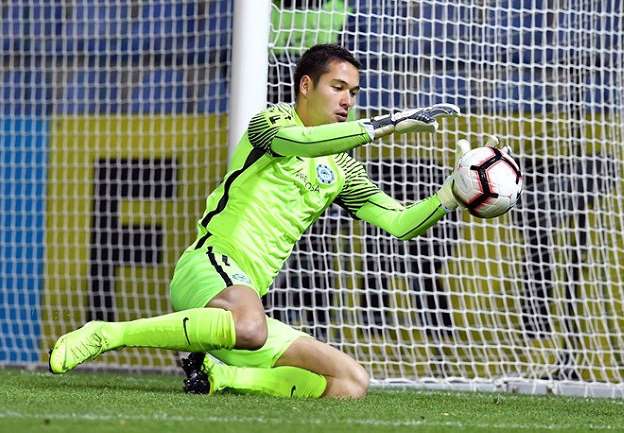Filip Nguyễn cản phá hai quả penalty, thách thức vị trí của Đặng Văn Lâm