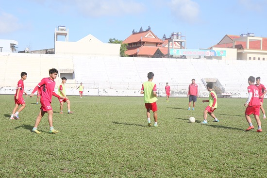 Tuyển thủ U23 Việt Nam bị phạt nặng vì có dấu hiệu nhường điểm ở giải U19 QG