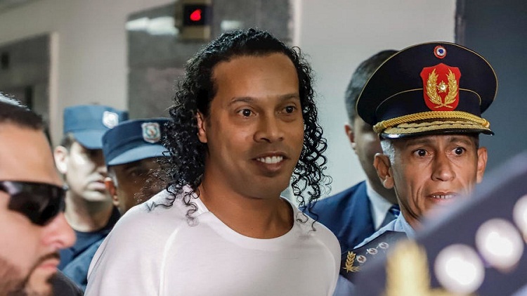 Ronaldinho vào tù vì liên quan đến tội phạm ma túy và rửa tiền?