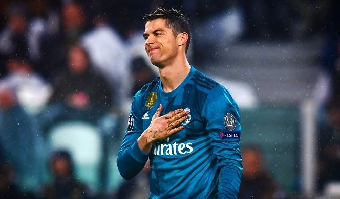 Ronaldo mất bao nhiêu tiền nếu phải giảm lương do COVID-19?