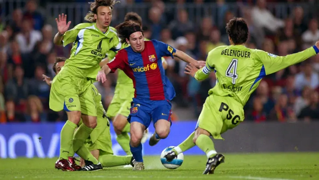 Messi và Ronaldo 20 tuổi vẫn thua thần đồng nước Anh