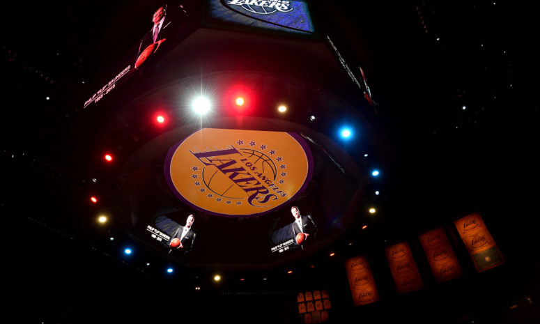 NBA đón tin vui về những cầu thủ LA Lakers nhiễm COVID-19