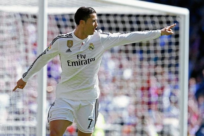 Ngày Ronaldo hủy diệt Granada với 5 bàn thắng cách đây 5 năm