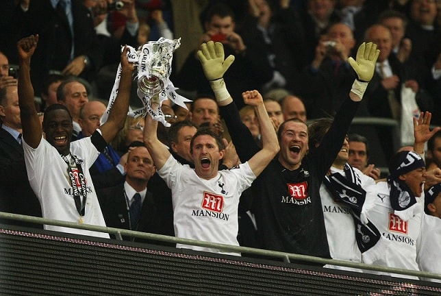 Tottenham giành danh hiệu gần nhất vào năm nào?