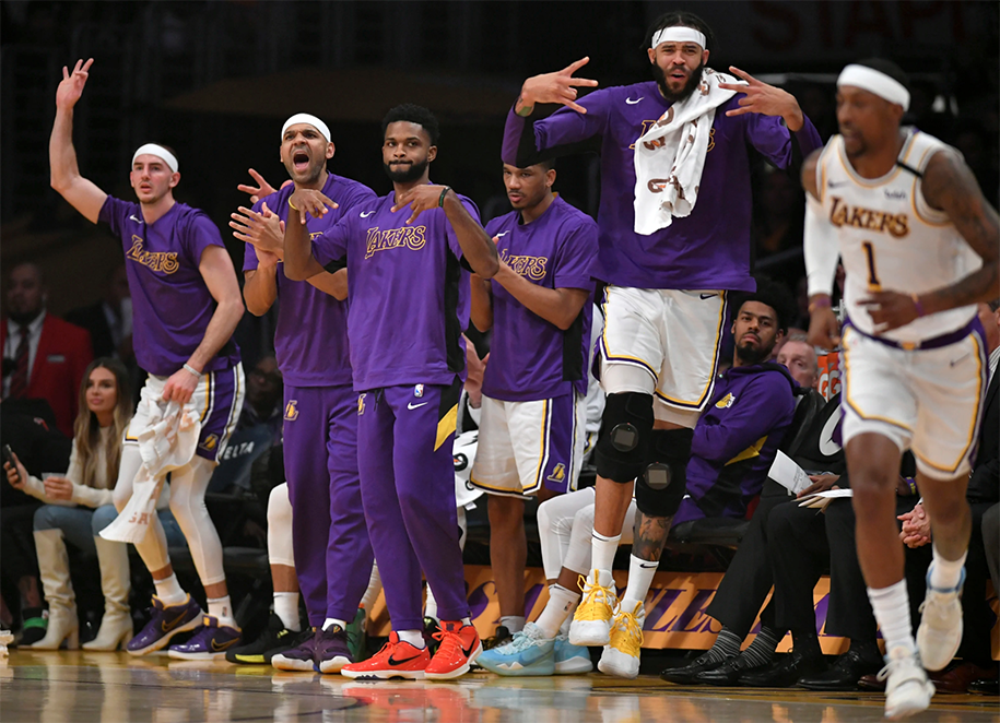 Với cầu thủ LA Lakers, cách ly vì COVID-19 chẳng thể ảnh hưởng đến tình đồng đội của họ