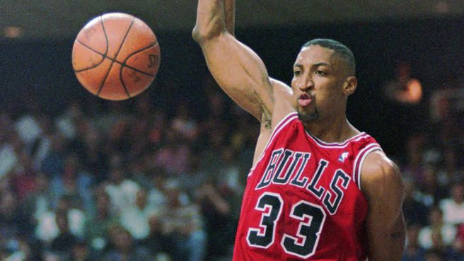 Bị Chicago Bulls sa thải, huyền thoại Scottie Pippen cà khịa cực mạnh