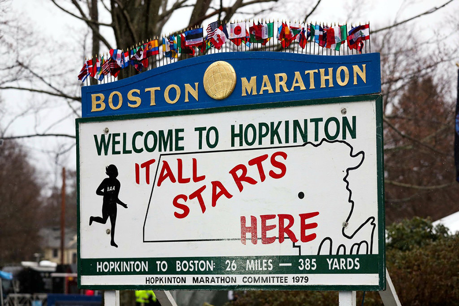 Dân chạy Mỹ tự tạo “đường chạy Boston Marathon” đánh dấu ngày lịch sử