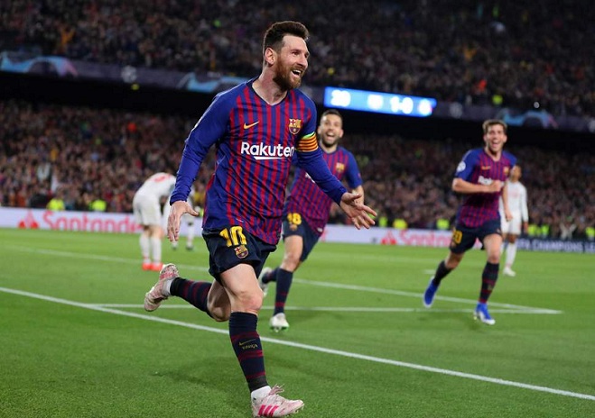 Tròn 1 năm Messi cán mốc 600 bàn cho Barca