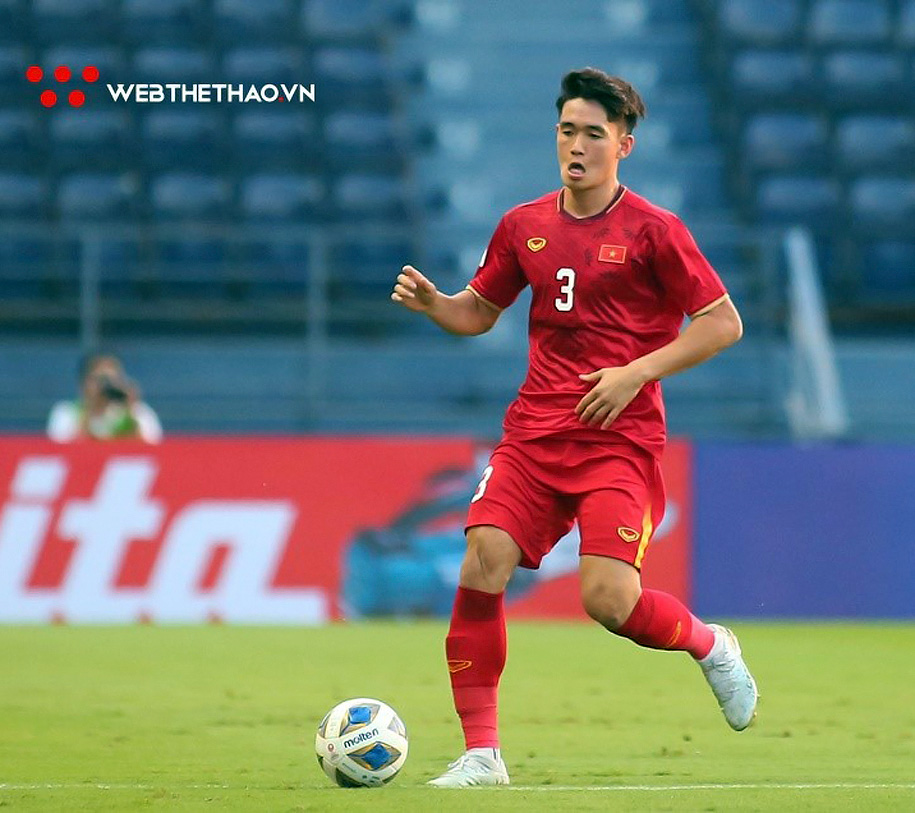 Huỳnh Tấn Sinh thừa nhận đá tệ ở trận hòa U23 UAE