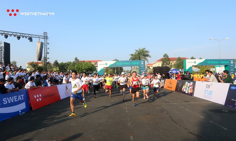 Chạy Mekong Delta Marathon 2020 chung tay chống biến đối khí hậu