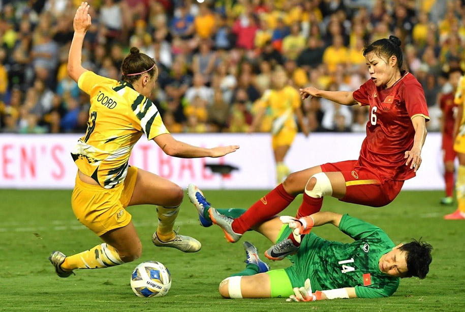 ĐT nữ Việt Nam tinh thần ổn nhưng hàng thủ bọc lót chưa tốt trước Australia