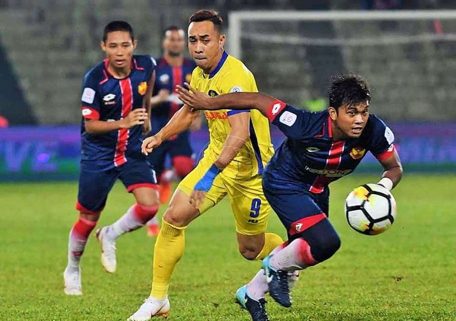 Giải VĐQG Malaysia nhất trí với quy định thay 5 cầu thủ