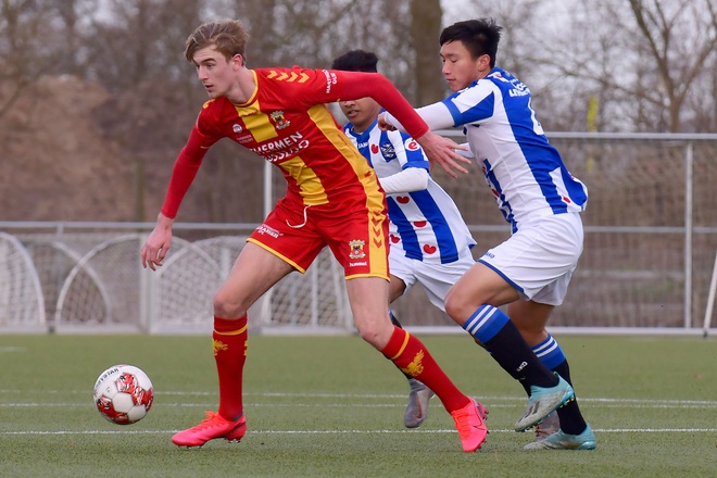 Văn Hậu cùng đội trẻ Heerenveen thắng trận thứ 2 liên tiếp