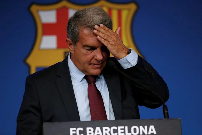 Barca phản ứng về “lời đề nghị cuối cùng cho Messi”