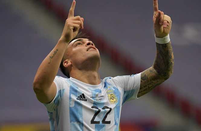 Lautaro Martinez sánh ngang Messi ở vòng loại World Cup 2022