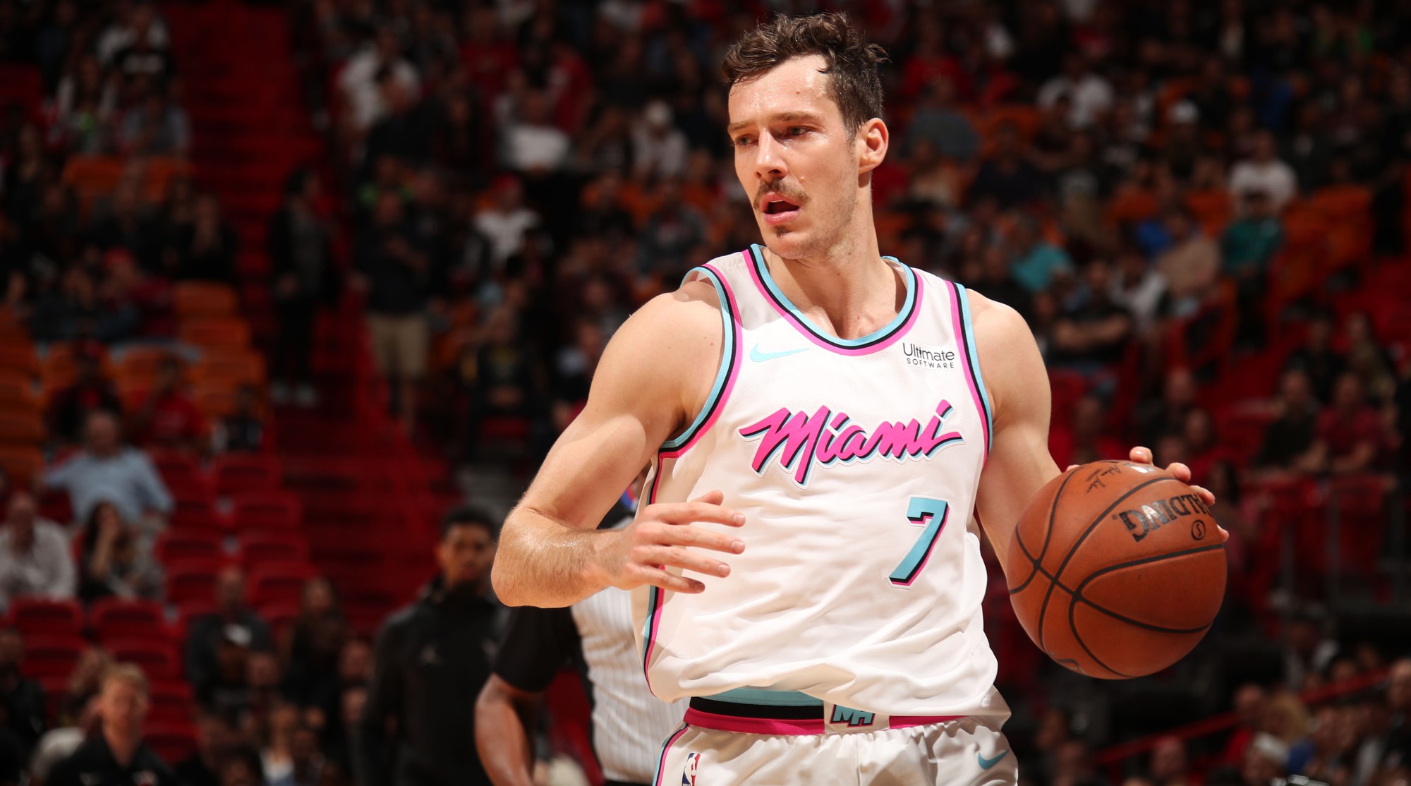 NBA 2018-19: Miami Heat và lời ca đợi chờ là hạnh phúc - Ảnh 3.