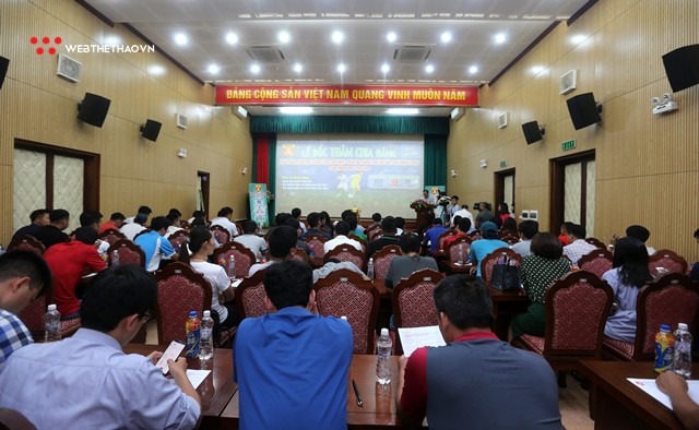 Giải bóng đá học sinh THPT Hà Nội năm 2018 quy tụ hơn 90 đội tham dự  - Ảnh 1.