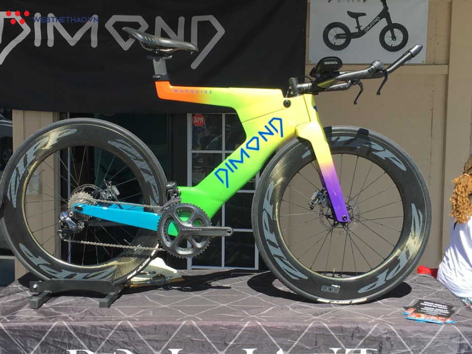 Chiêm ngưỡng các mẫu siêu xe đạp đắt nhất thế giới ở giải VĐTG Ironman Kona 2018 - Ảnh 4.