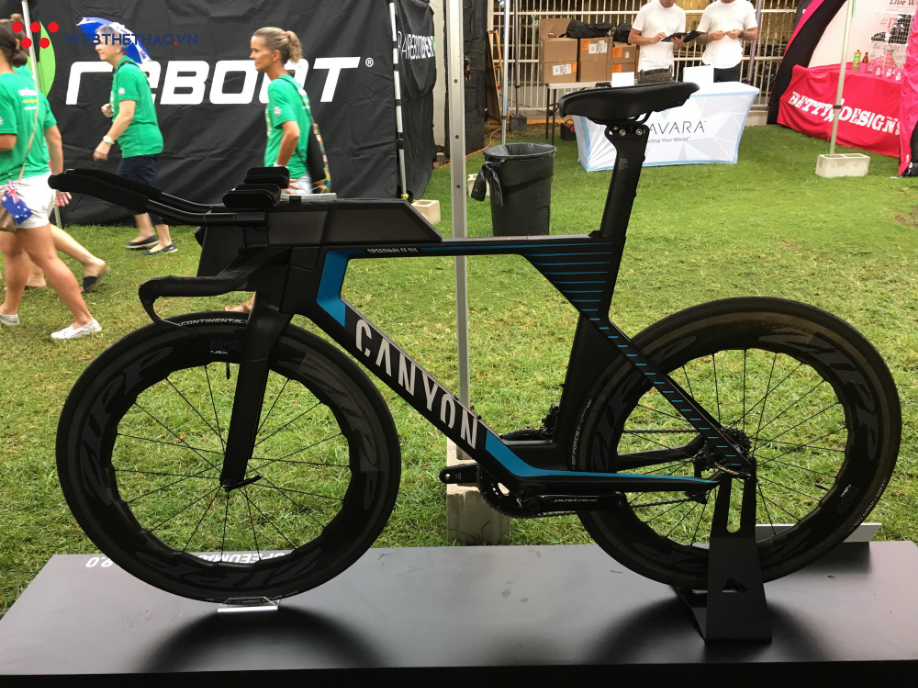 Chiêm ngưỡng các mẫu siêu xe đạp đắt nhất thế giới ở giải VĐTG Ironman Kona 2018 - Ảnh 12.