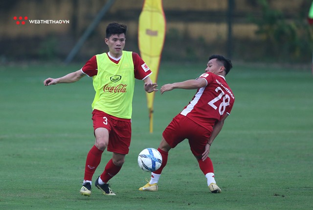 Đình Trọng đau nhẹ, bộ 3 trung vệ U23 khó tái lập trên tuyển Việt Nam - Ảnh 3.