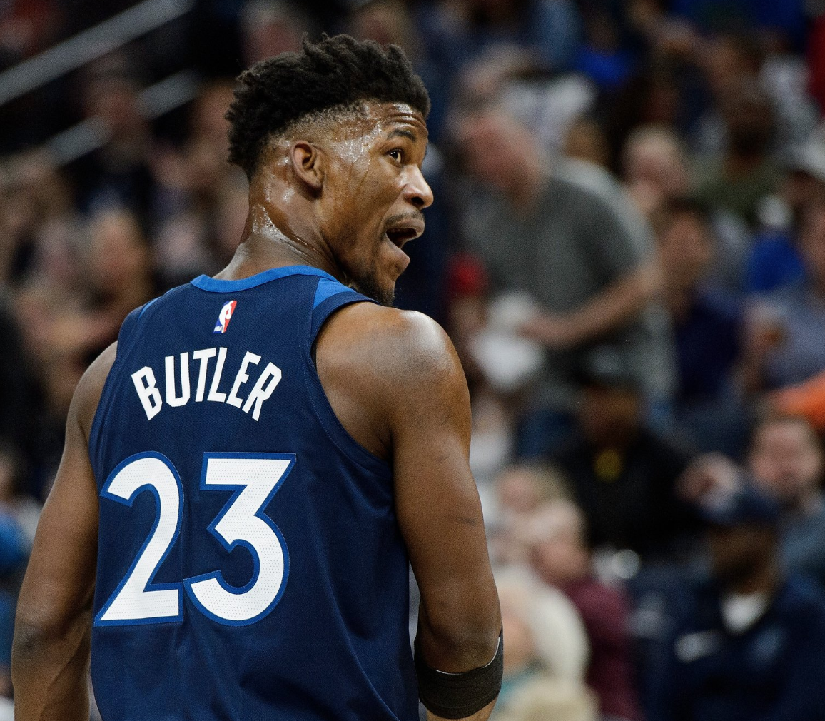 Hiểu rõ chuyện đang xảy ra, Paul George hết mình ủng hộ Jimmy Butler trong sự việc với Timberwolves  - Ảnh 2.