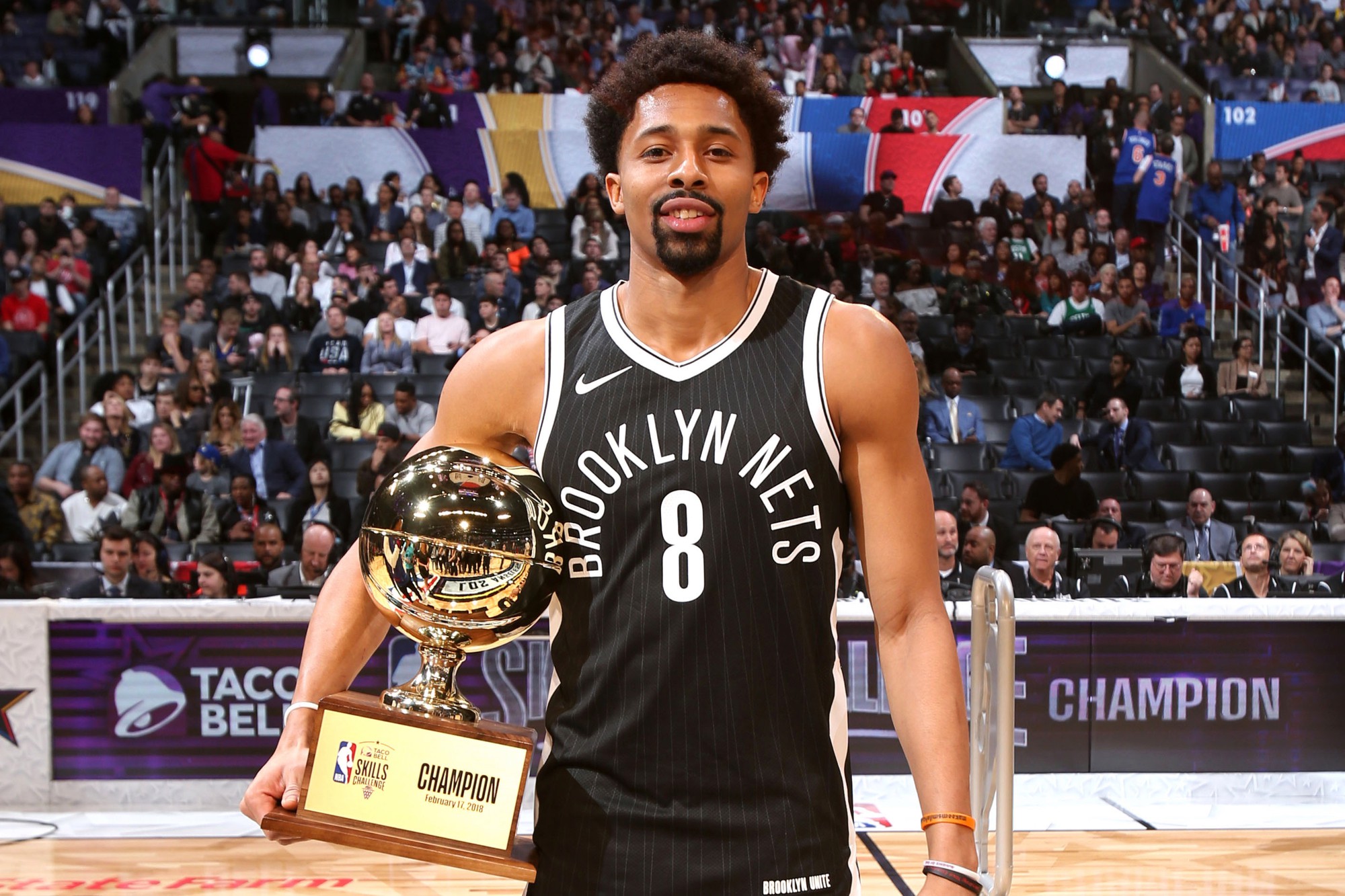 NBA 2018-19: Khi bóng rổ đã bắt đầu thú vị trở lại ở Brooklyn - Ảnh 3.