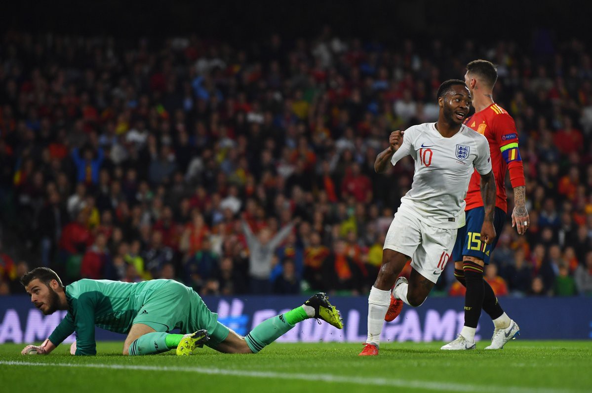 Tây Ban Nha nhận kỷ lục buồn trước ĐT Anh trong ngày Sterling giải cơn khát bàn thắng - Ảnh 3.