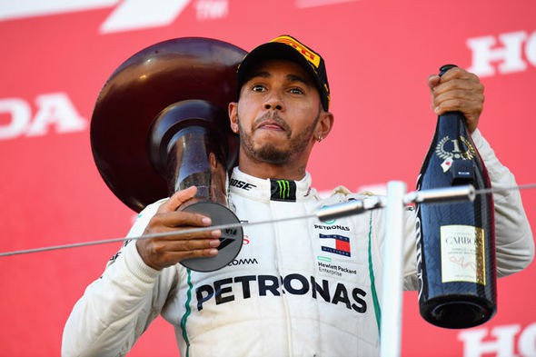 Hamilton ra sáng kiến cho F1 hấp dẫn hơn - Ảnh 2.