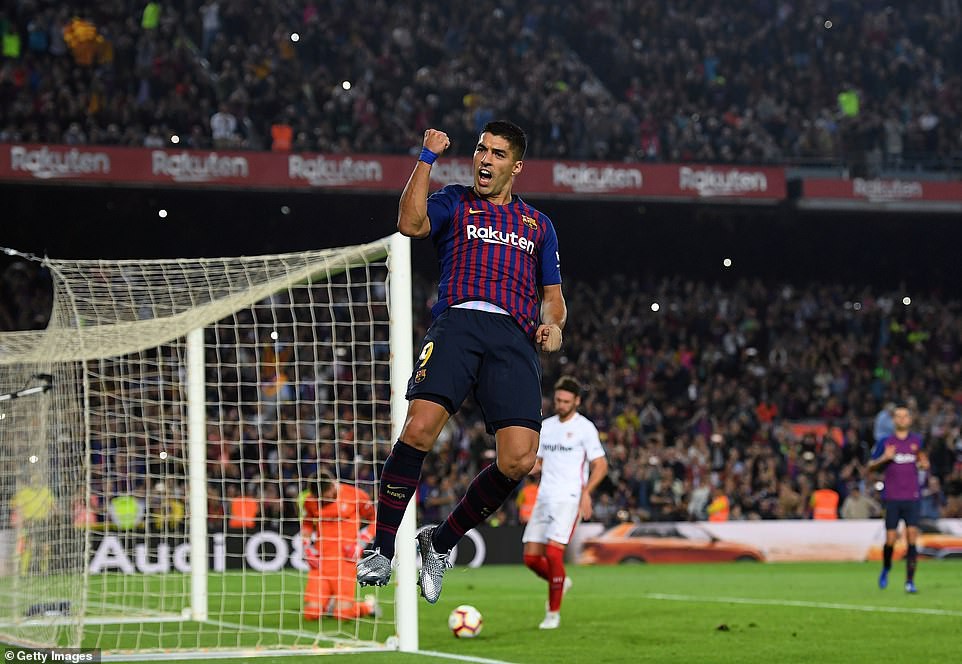 Kỷ lục, chấn thương của Messi và top 5 điểm nhấn đáng chú ý ở trận thắng Sevilla của Barca - Ảnh 4.