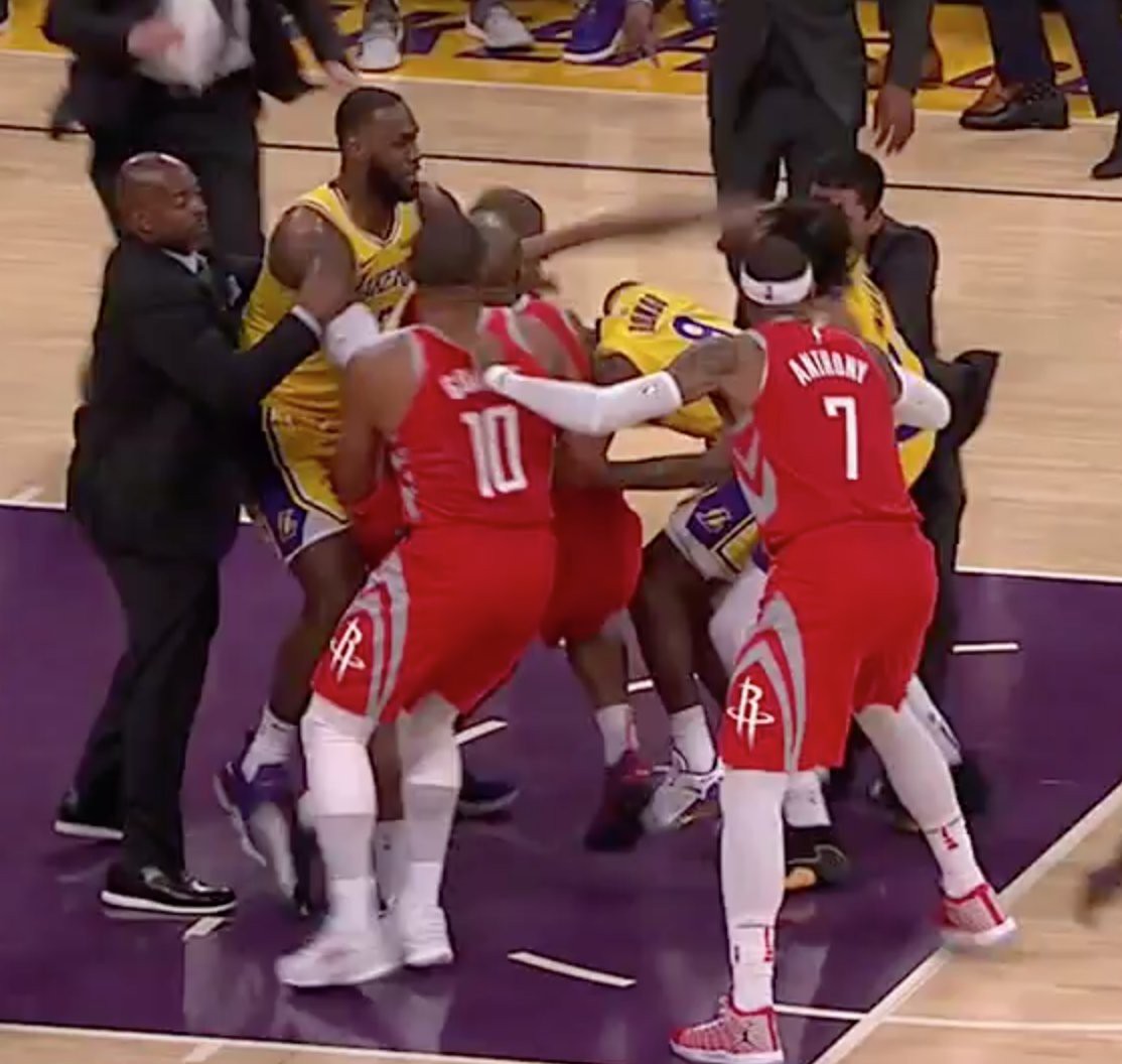 Nhiều cầu thủ Lakers cảnh báo: Đừng đùa với Brandon Ingram - Ảnh 2.