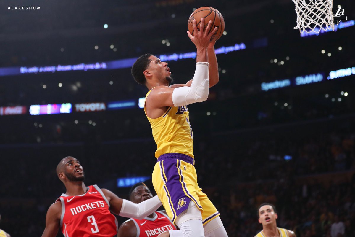 Kết quả trực tiếp NBA 2018-19: LA Lakers 115-124 Houston Rockets - Ảnh 4.