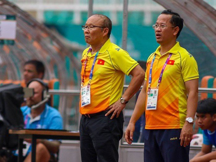 Tuyển Việt Nam chuẩn bị cho AFF Cup 2018: Nỗi khổ nhờ... lên đời! - Ảnh 2.