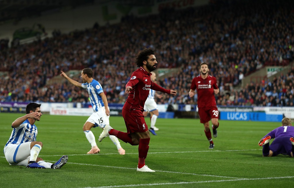 Liverpool vs Cardiff: Alisson san bằng kỷ lục, Salah “hành hạ” tân binh - Ảnh 6.