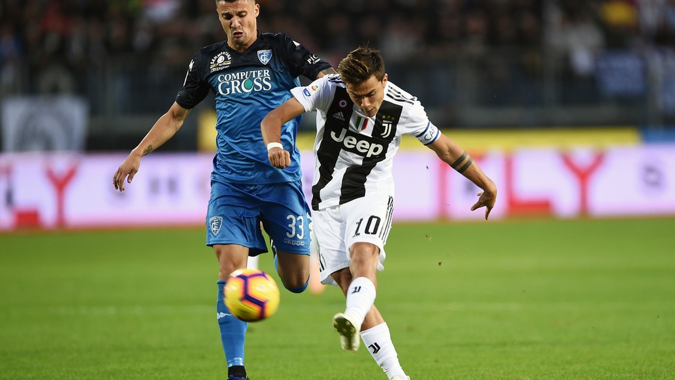 Ronaldo rực sáng với cú đúp và top 5 điểm nhấn không thể bỏ qua ở trận Empoli - Juventus - Ảnh 5.