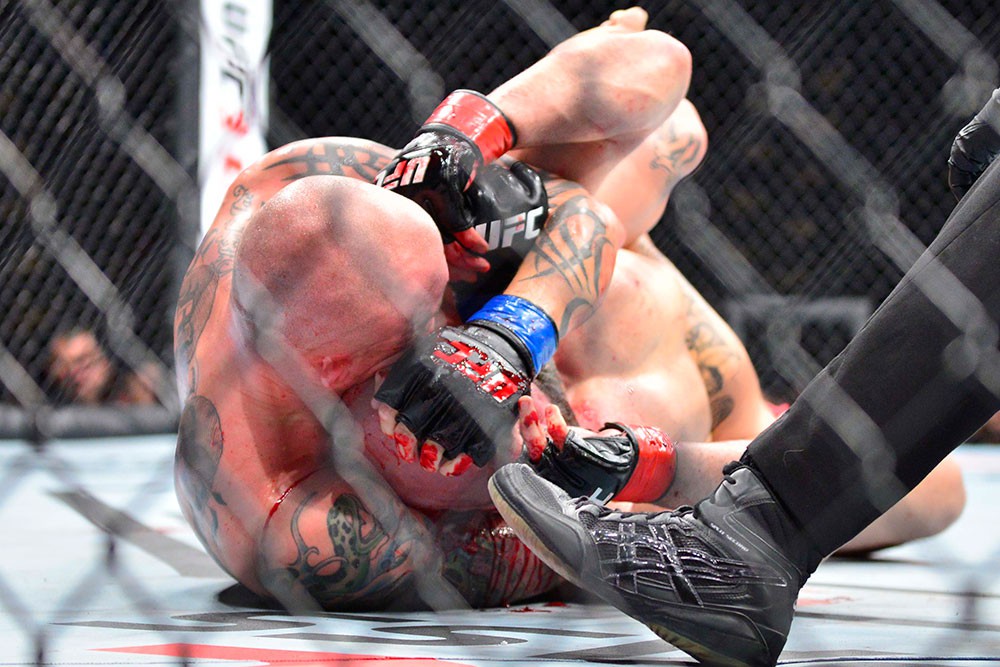 Anthony Smith đòi hạ gục Jon Jones sau chiến thắng tại UFC Fight Night - Ảnh 4.