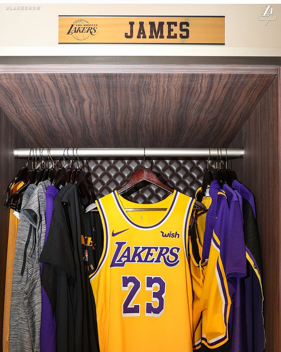 Vừa về Los Angeles Lakers, LeBron James đã được vinh dự thừa hưởng di sản từ Kobe Bryant - Ảnh 1.