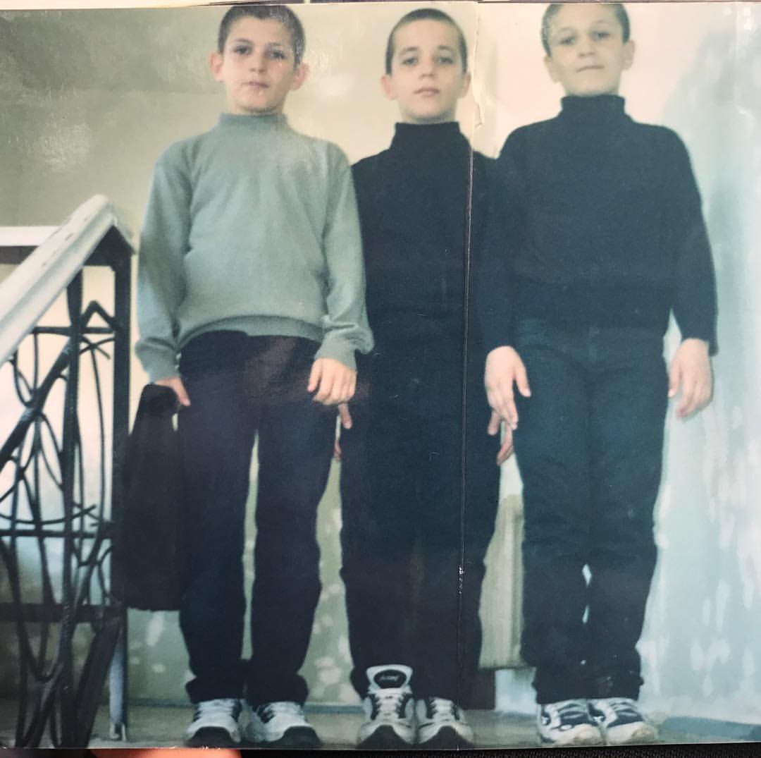 Những hình ảnh cực hiếm về thời thơ ấu của Khabib Nurmagomedov - Ảnh 11.
