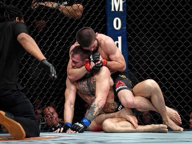 Top 10 kỹ thuật Submission cực hiếm trên sàn MMA (Phần 1) - Ảnh 1.